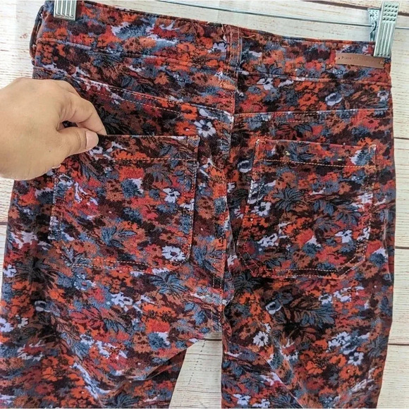 Pilcro & the Letterpress Size 25 High Rise Skinny Pants Floral Corduroy Stretchy - Picture 12 of 13